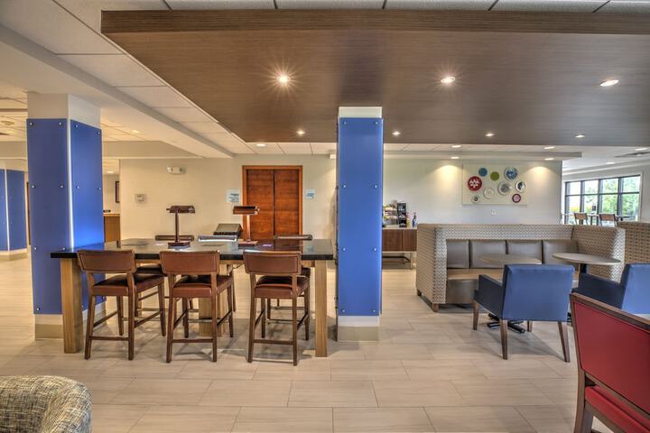 Hotel 5 of 52
