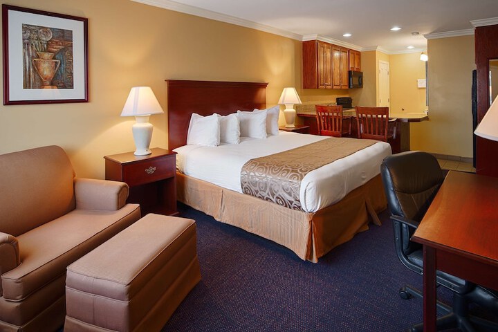 Best Western Forest Inn