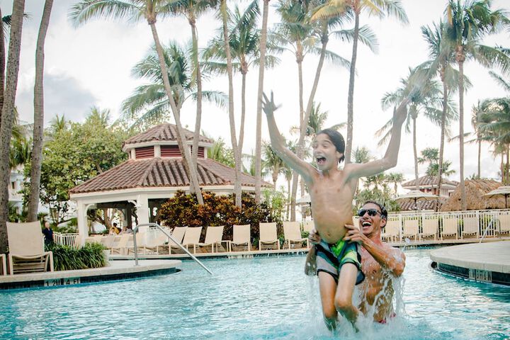 Lago Mar Beach Resort & Club