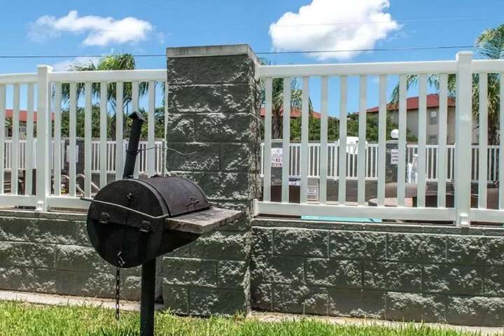 Comfort Suites Near Texas a & M University - Corpus Christi
