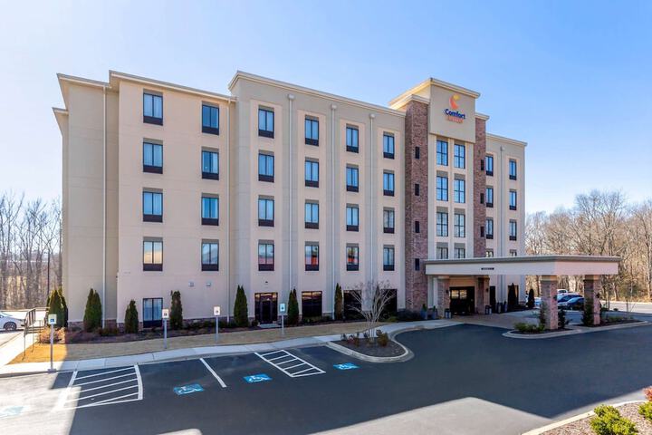 Hotel 2 of 55