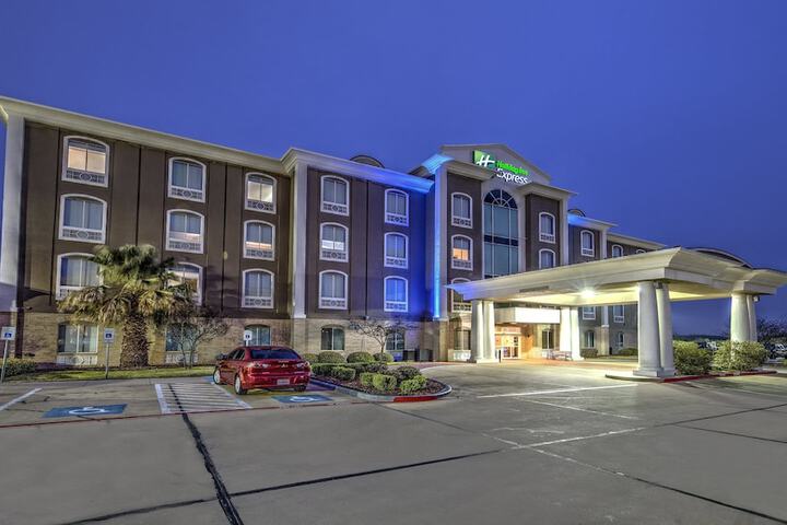 Hotel 3 of 39