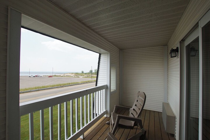 Terrace/Patio 206 of 219
