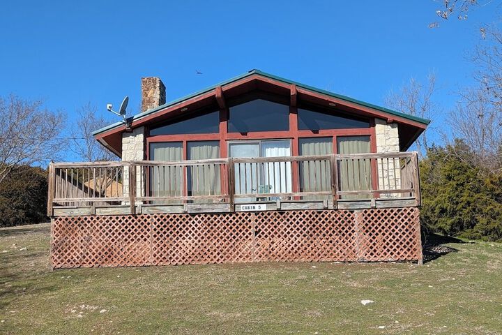 Cedarvale Cabins at Turner Falls