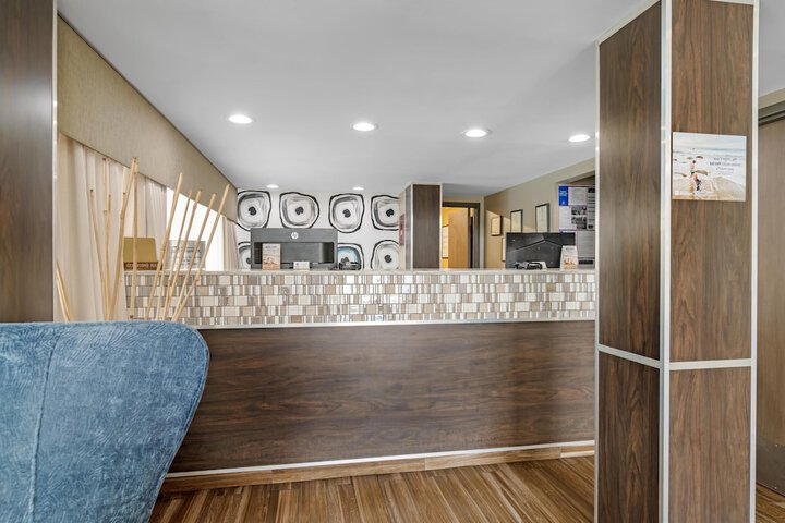 Best Western Center Inn