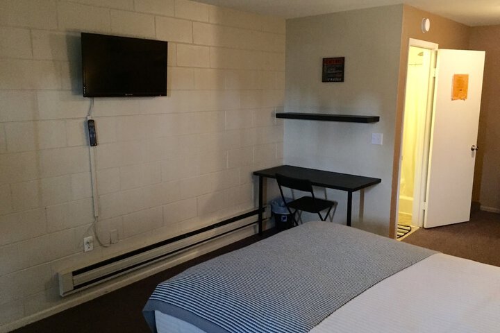 Three Rivers Motel