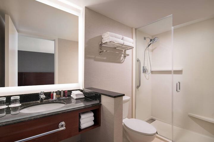 Room 7 of 49