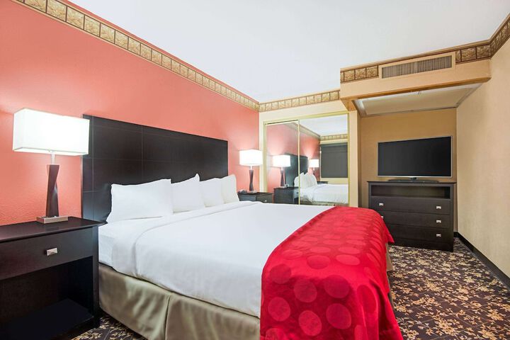 The Eddie Hotel Gillette
