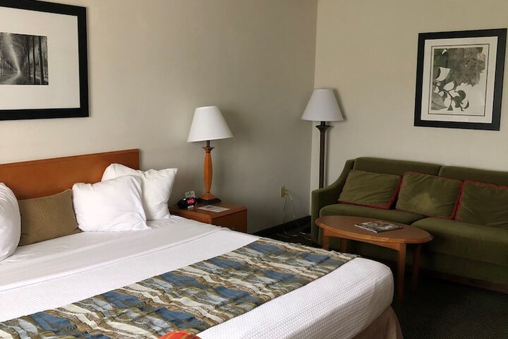 Room 21 of 44