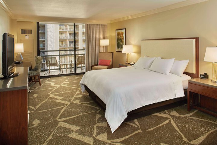 Hilton Hawaiian Village Waikiki Beach Resort