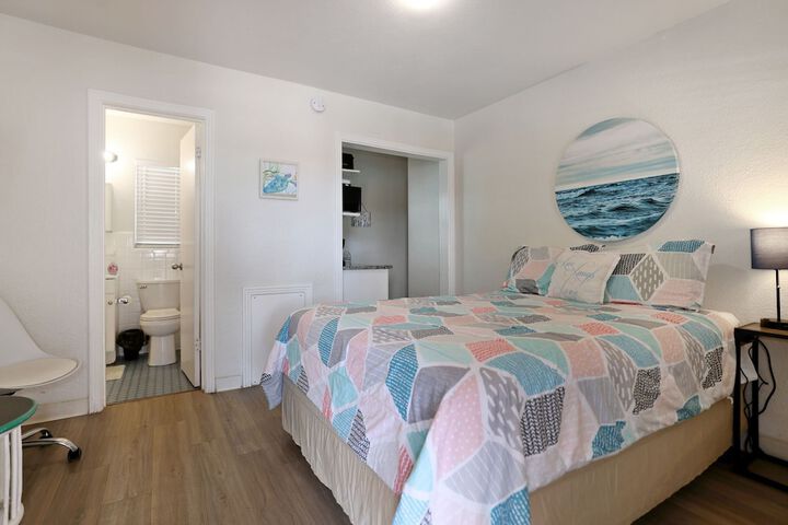 Room 159 of 166