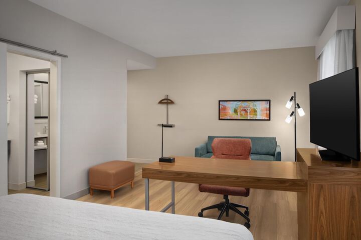 Hampton Inn & Suites Fayetteville
