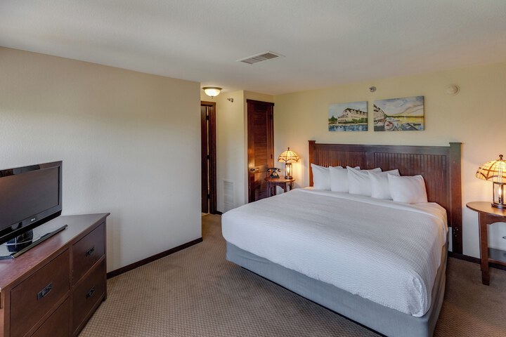 Room 64 of 250