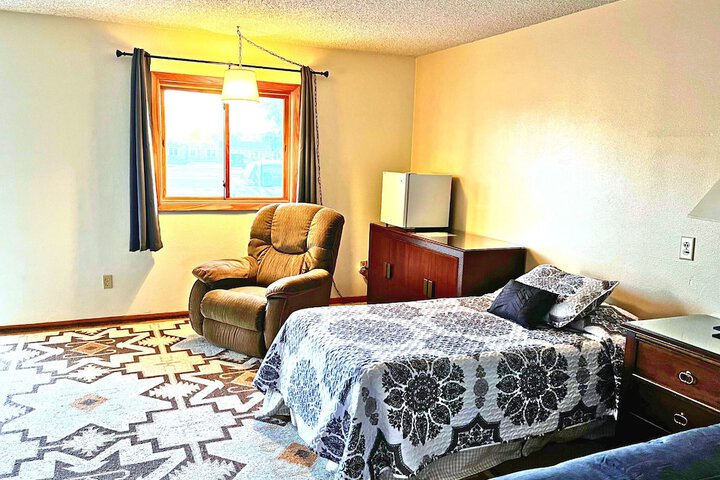 Room 12 of 15