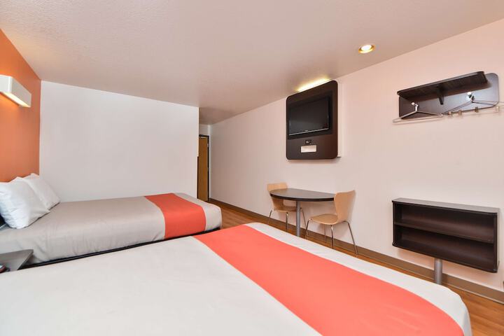 Room 19 of 26