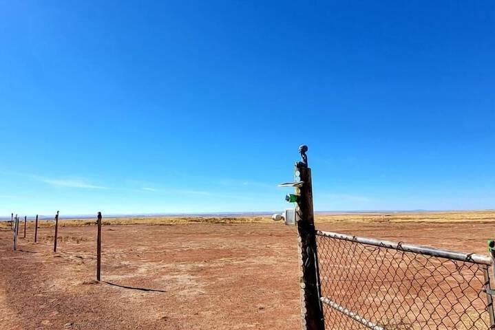 Alien Acres