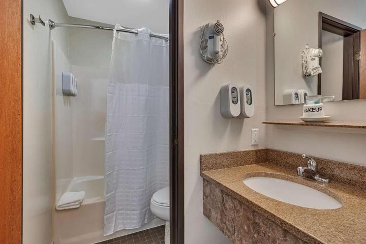 SureStay by Best Western Spicer