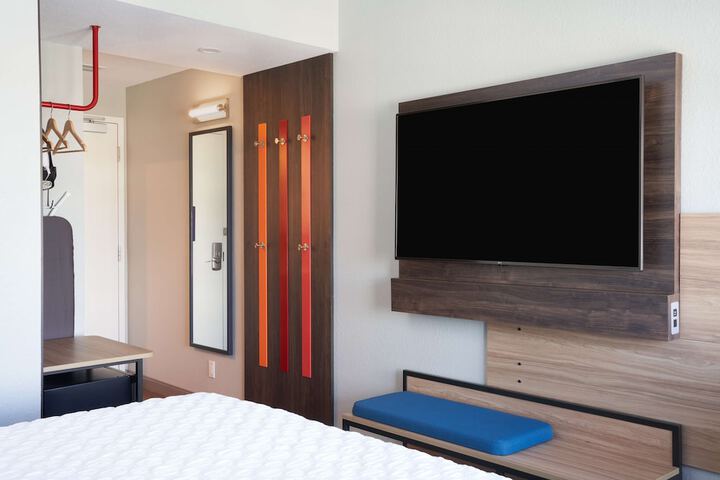 Tru by Hilton Fort Lauderdale Downtown