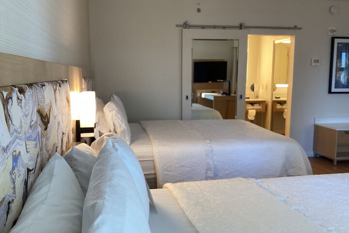 Room 58 of 94