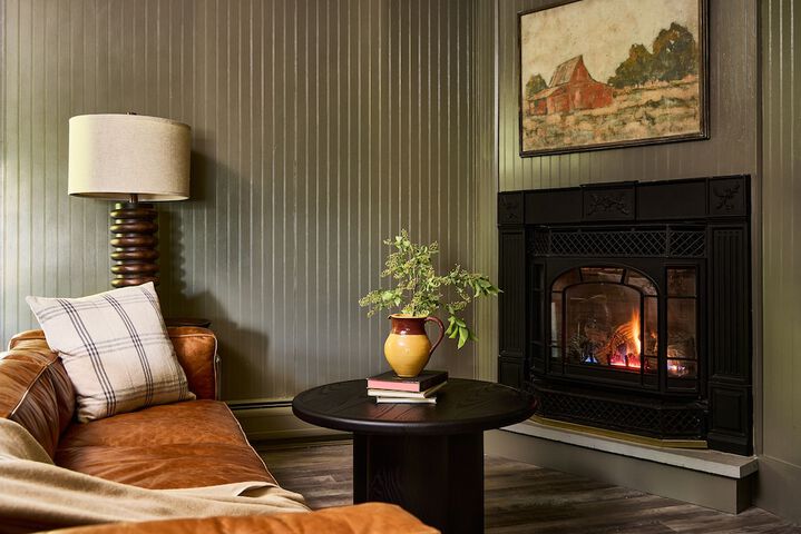Bluebird Cady Hill Lodge