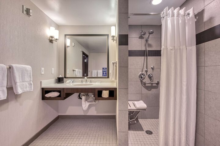 Hilton Garden Inn Irvine / Orange County Airport