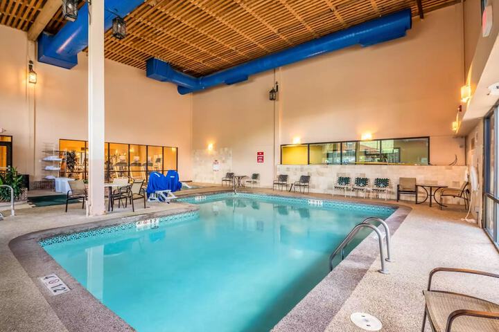 Pool 6 of 39