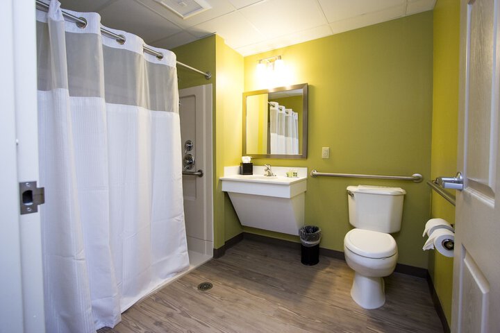 Cedar Points Express Hotel