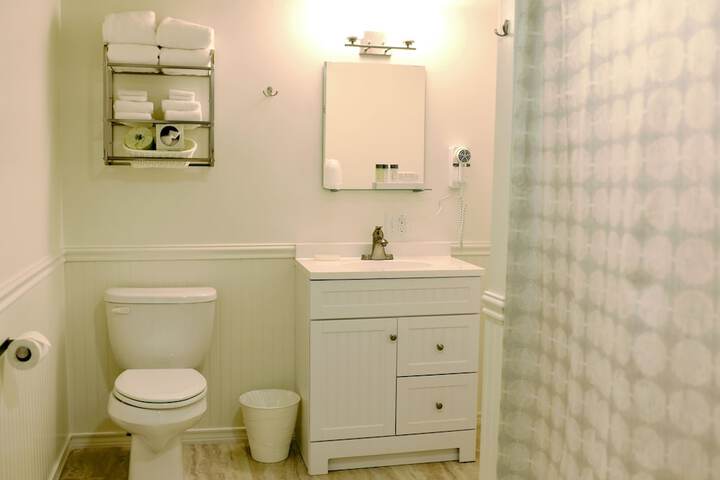 Room 6 of 22