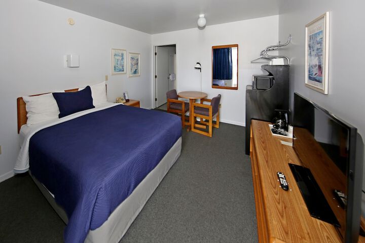 Room 15 of 22