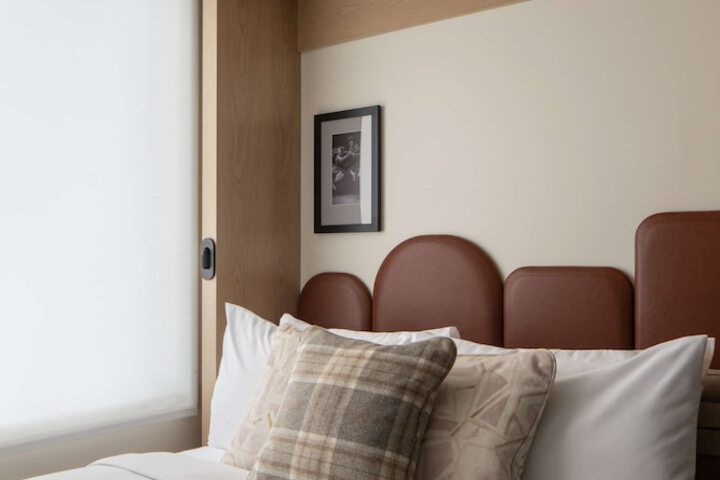 Room 25 of 57