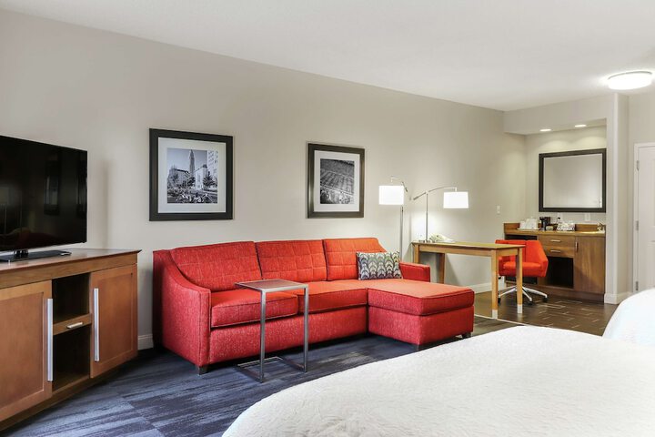 Hampton Inn Heath-Newark