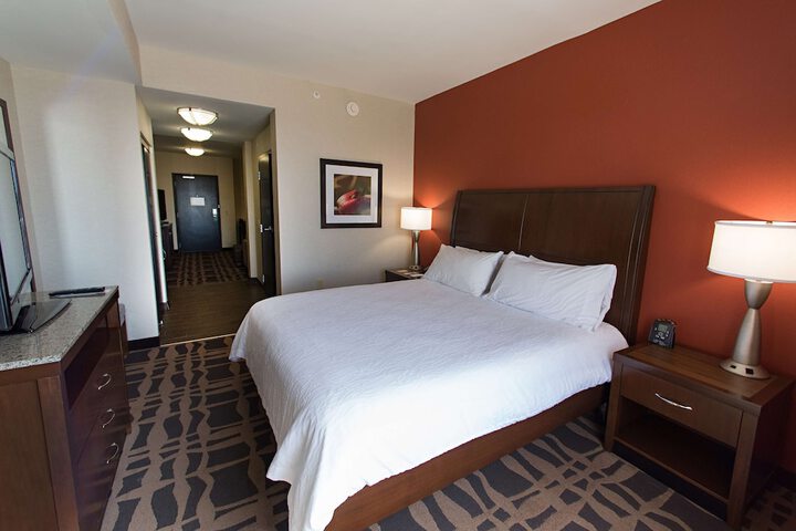 Room 32 of 44