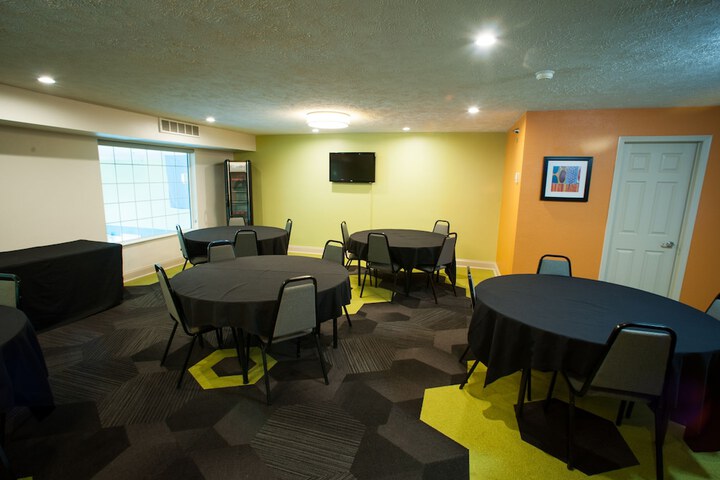 Northfield Inn Suites & Conference Center