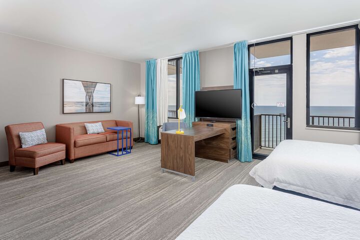 Room 80 of 146