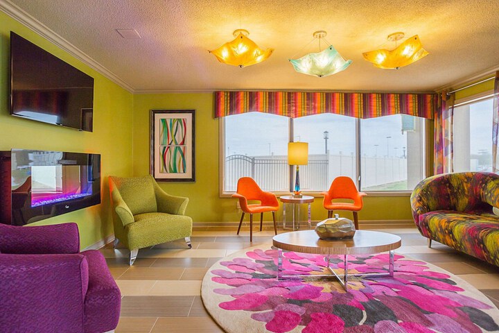 Hotel Interior 12 of 49