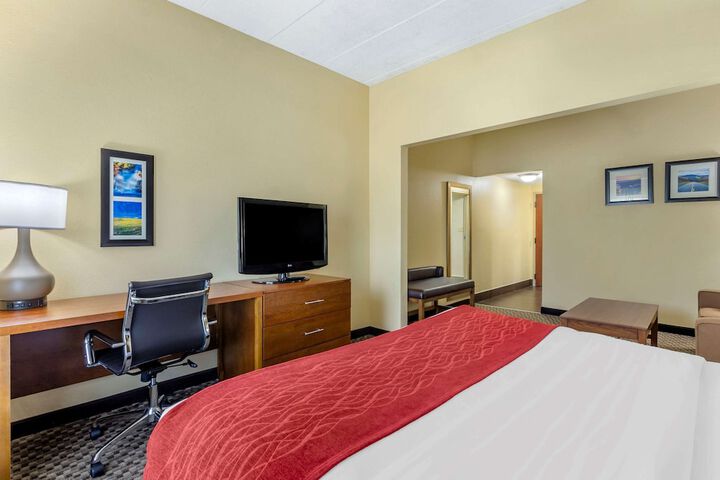 Room 15 of 34