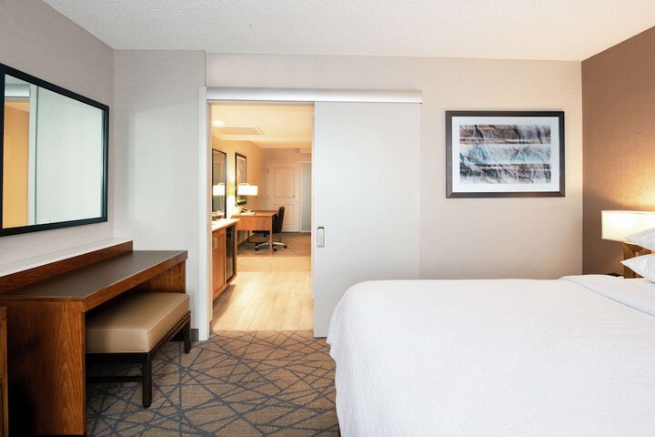 Room 41 of 74