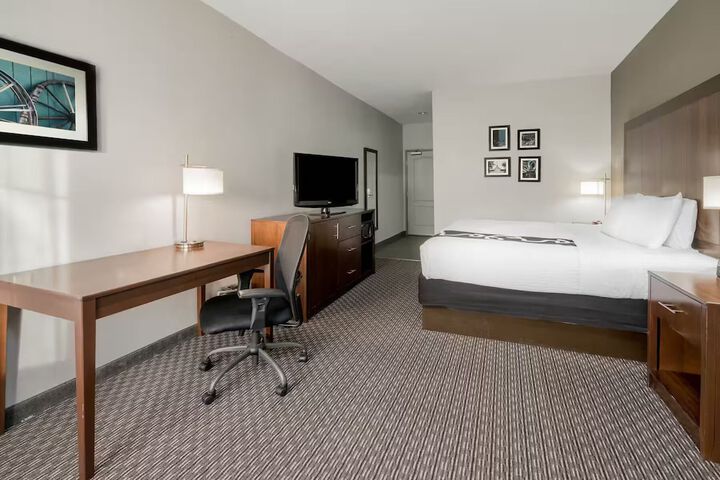 Room 14 of 29