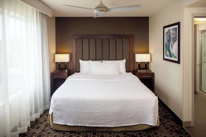 Room 19 of 50