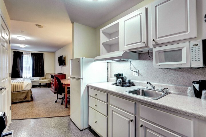 Room 37 of 46