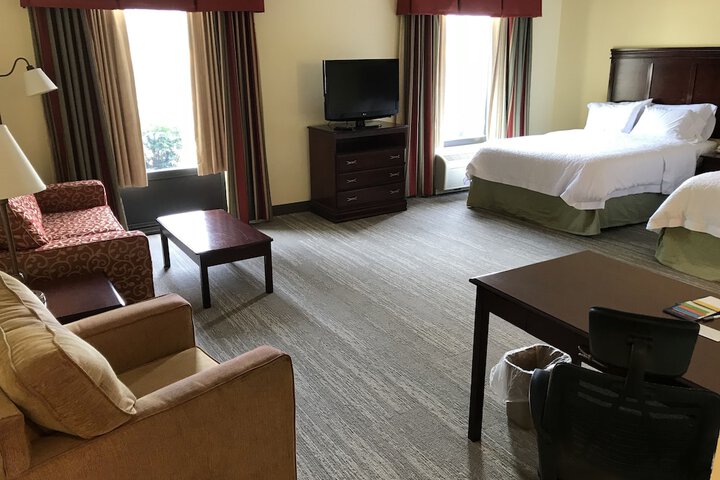 Hampton Inn & Suites Lamar