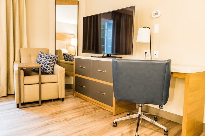 Room 11 of 55