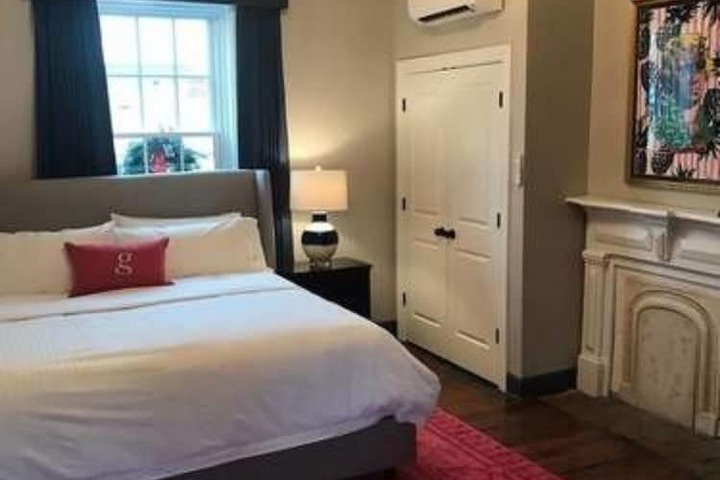 Room 113 of 166