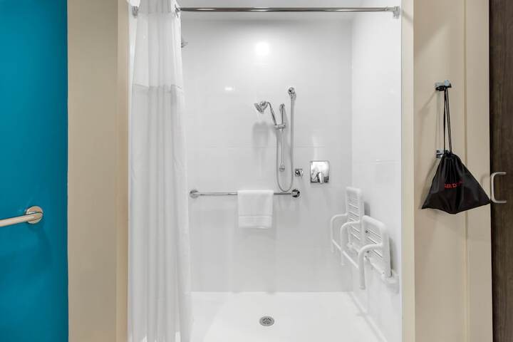 Cambria Hotel Mount Pleasant – Charleston