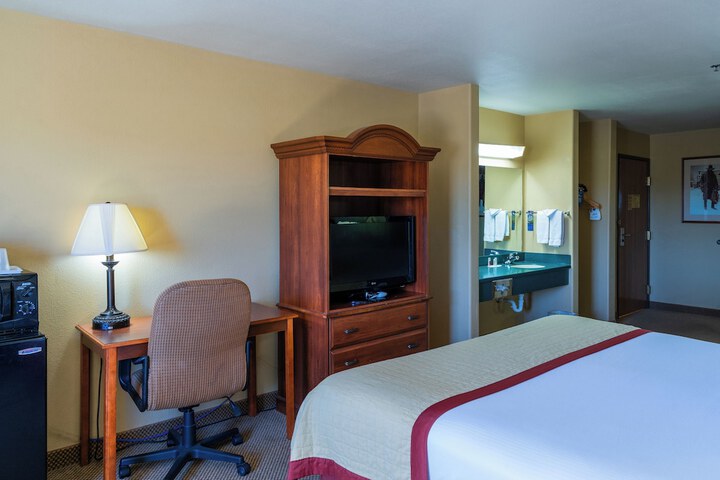 Room 26 of 112