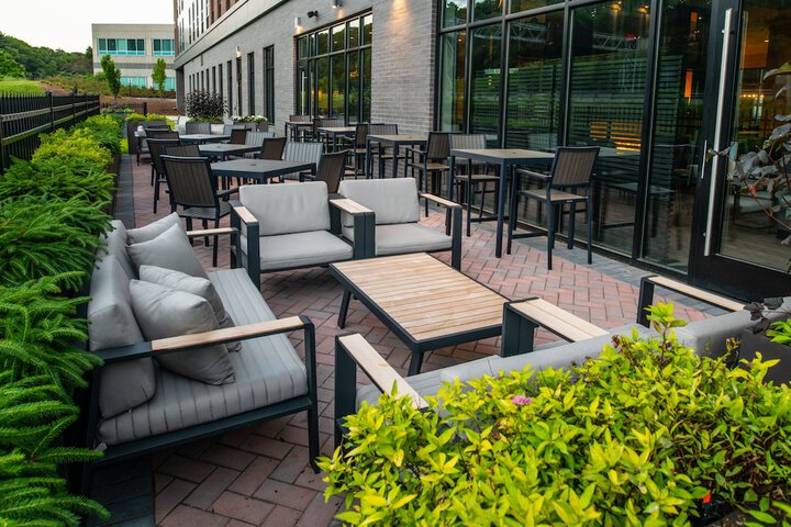 Terrace/Patio 43 of 45