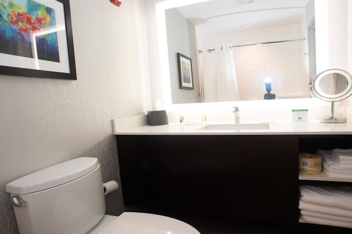 Holiday Inn & Suites - Joliet Southwest by IHG