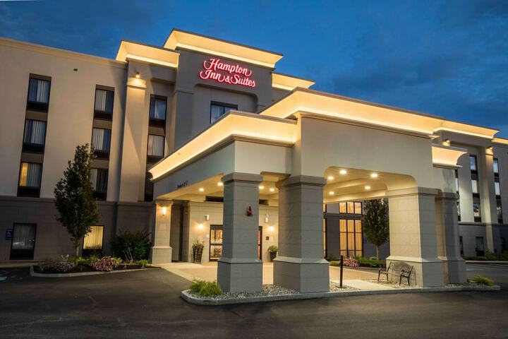 Hotel 2 of 54