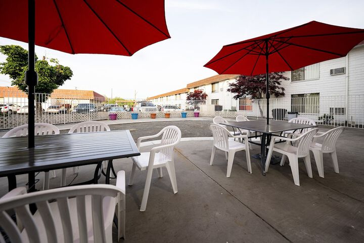 Terrace/Patio 119 of 123