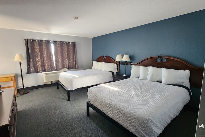 Room 22 of 32